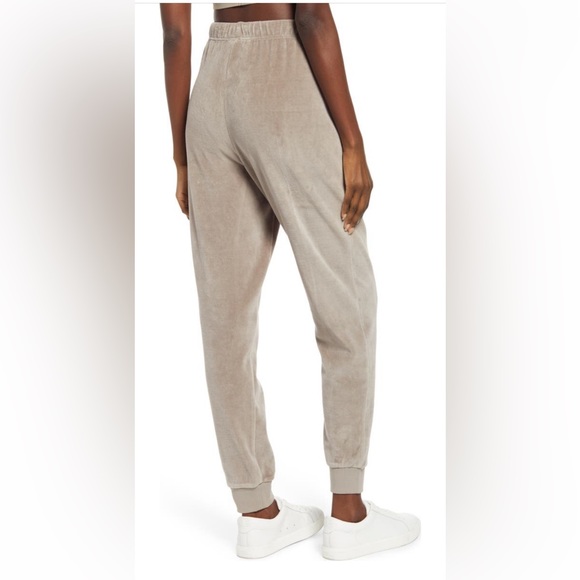 Fear of God Essentials cotton blend velour sweatpants - Picture 3 of 6